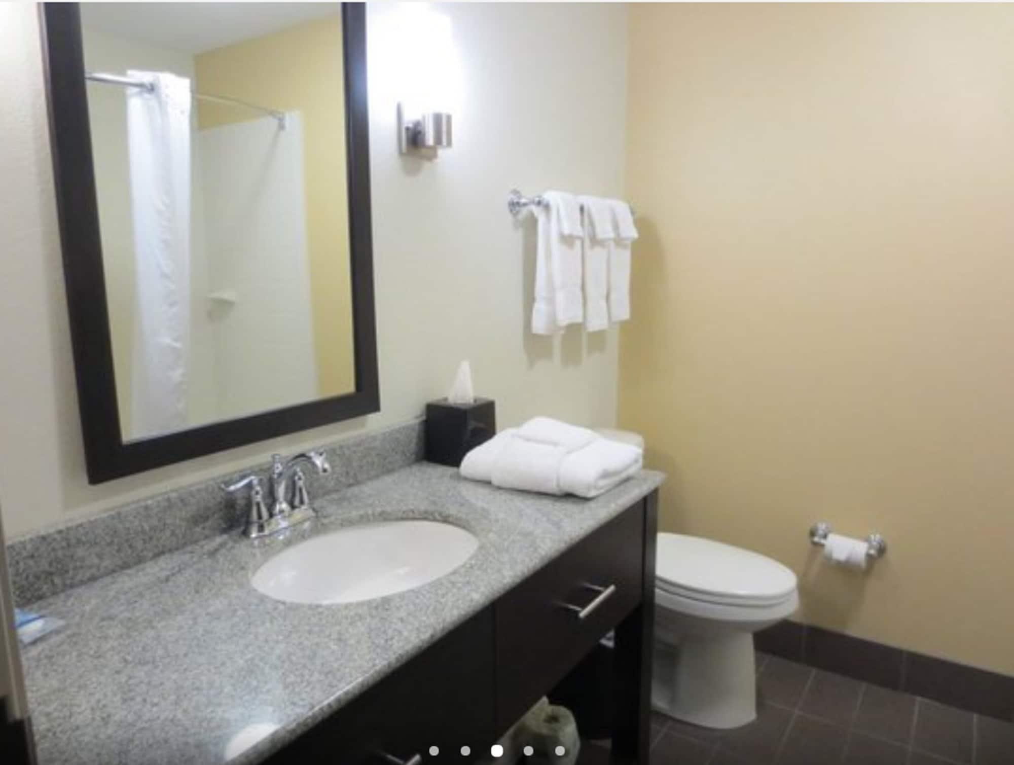 Sleep Inn & Suites Хаттисберг Экстерьер фото