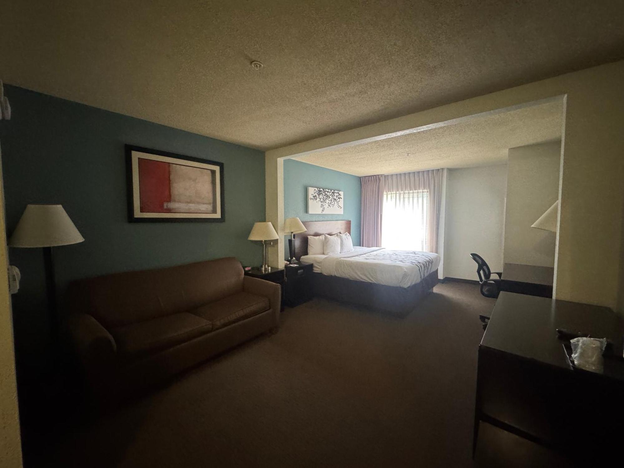 Sleep Inn & Suites Хаттисберг Экстерьер фото