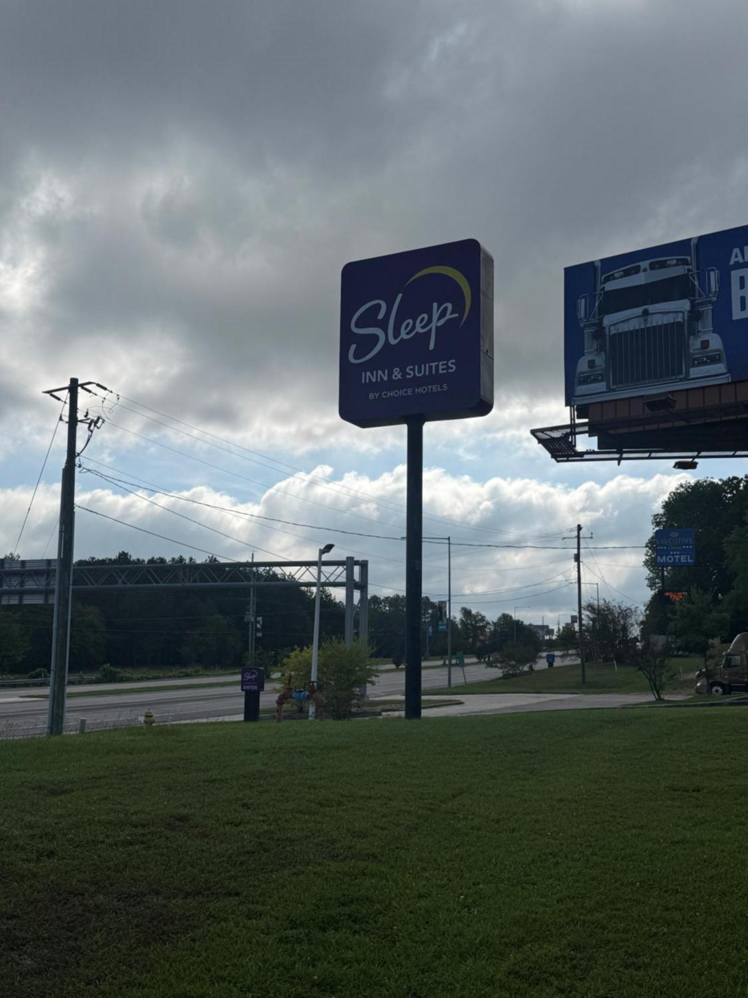 Sleep Inn & Suites Хаттисберг Экстерьер фото