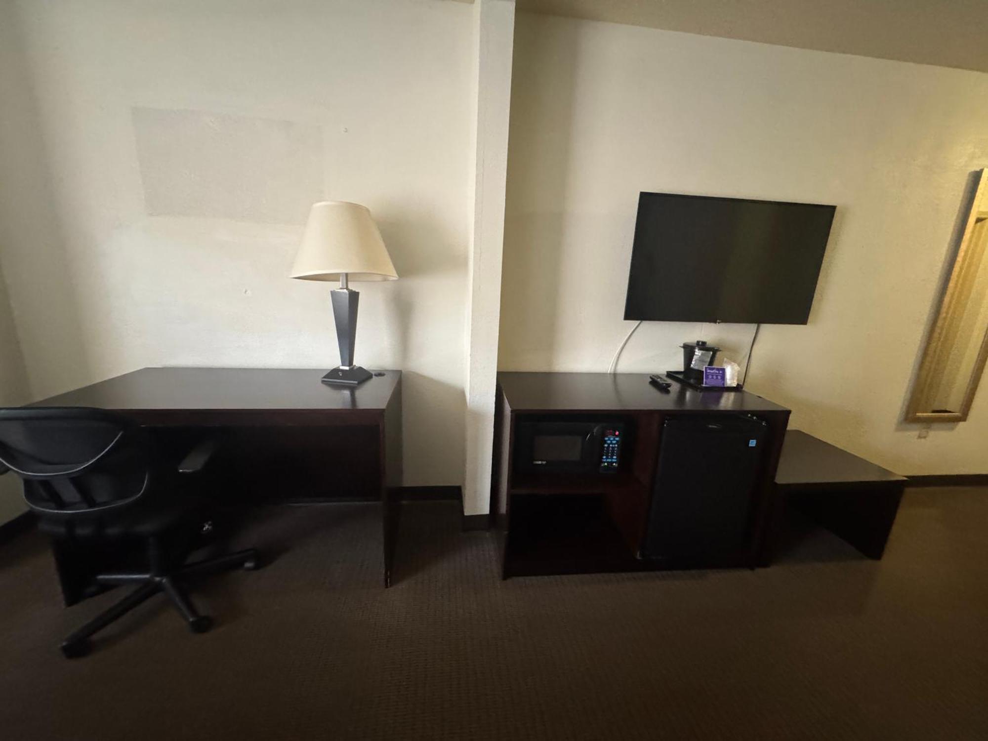 Sleep Inn & Suites Хаттисберг Экстерьер фото