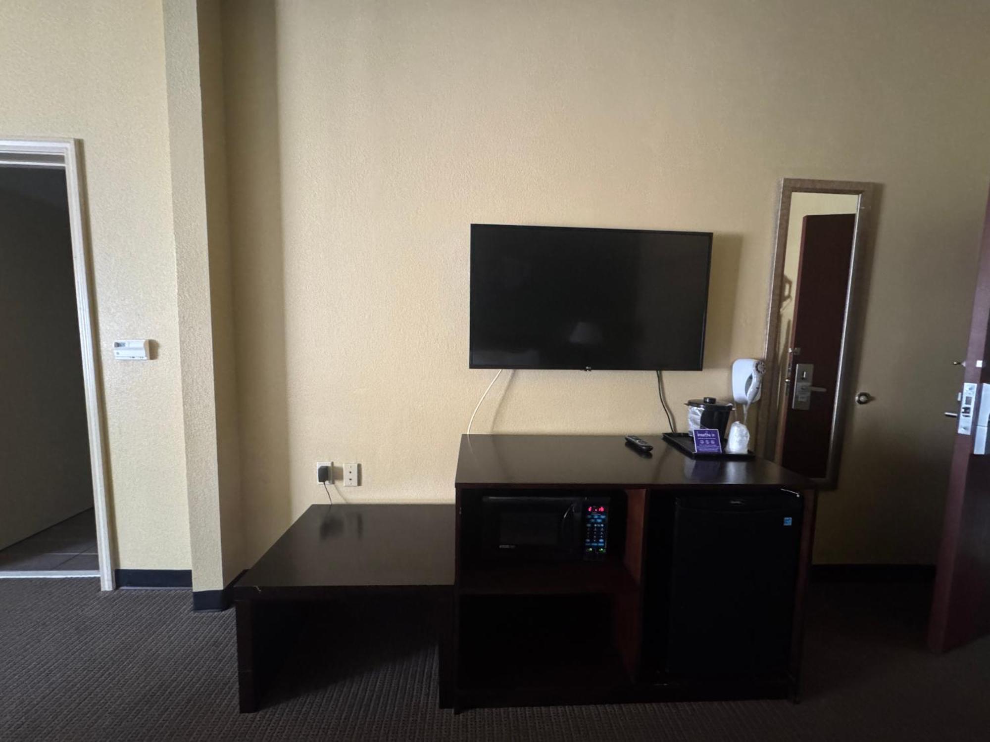 Sleep Inn & Suites Хаттисберг Экстерьер фото